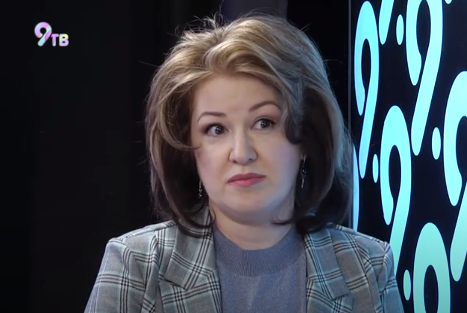 Devjat-voprosov-o-rabote-notariusa