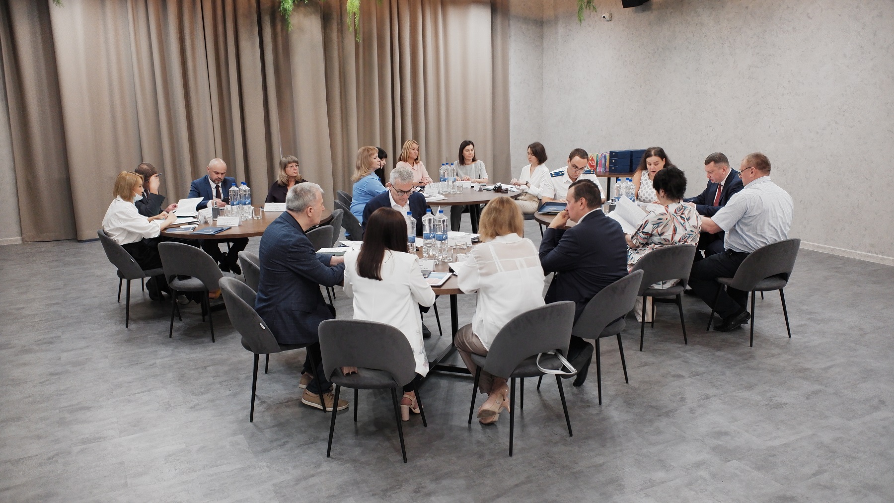 Sverdlovskie-notariusy-prinjali-uchastie-v-zasedanii-Koordinacionnogo-soveta-pri-Glavnom-upravlenii-Minjusta-Rossii-po-Sverdlovskoj-oblasti